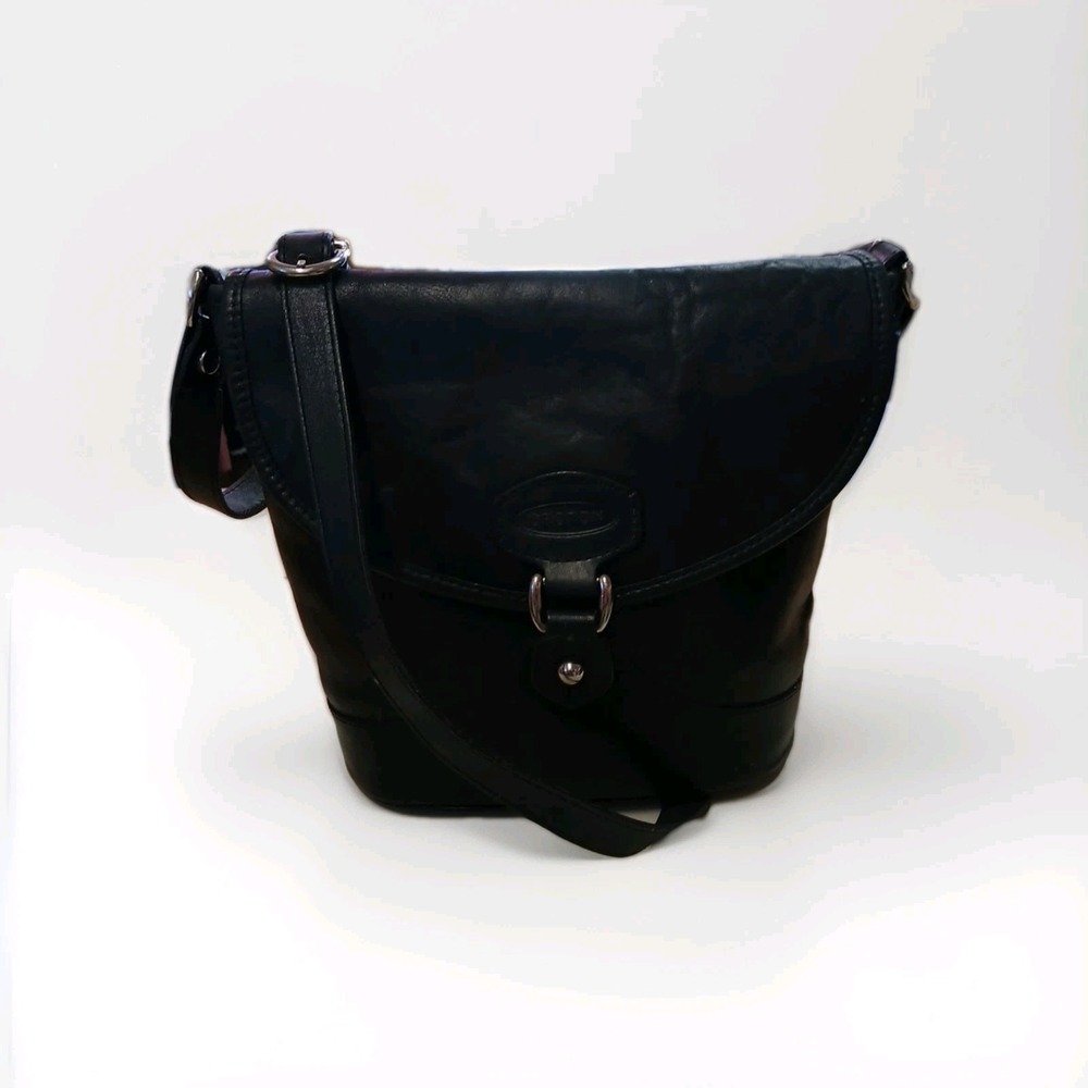Orton Womens Black Satchel Style Cross Body Leather Handbag